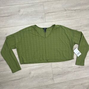 NEW Crop Top Publik long sleeve ribbed olive green shirt size Large Made in USA